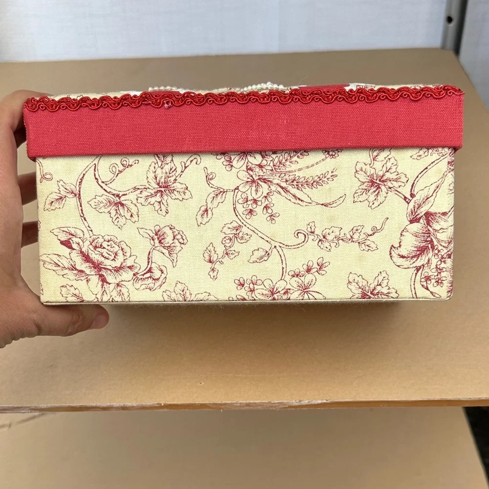 Red and Cream Vintage Decorative Box
